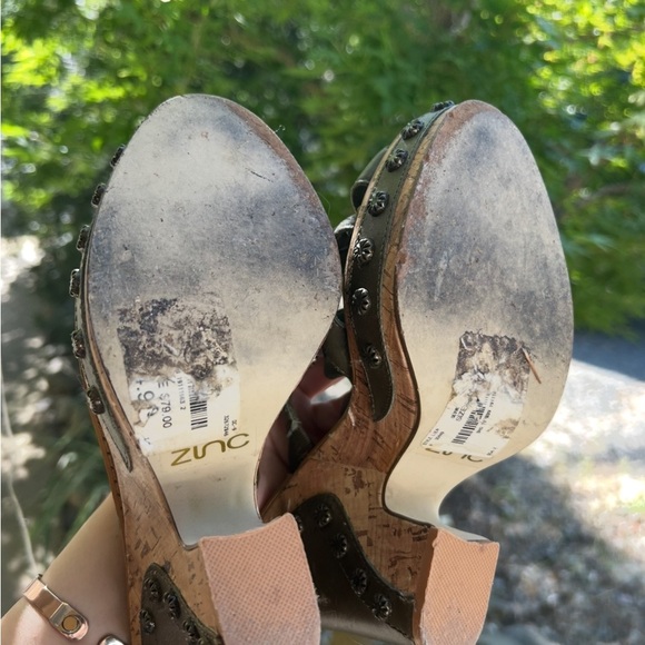 Zinc Olive Wedge Sandals with Cork Heel - Picture 8 of 8